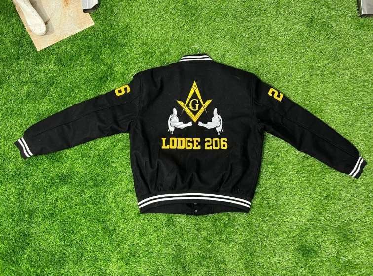 VARISTY JACKET IN BLACK